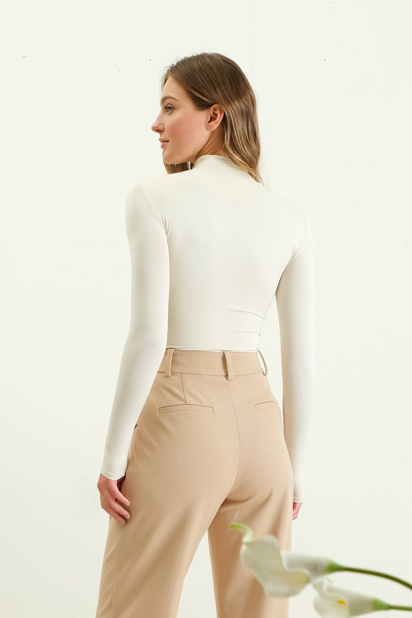 Seamless Mock Neck Long Sleeve