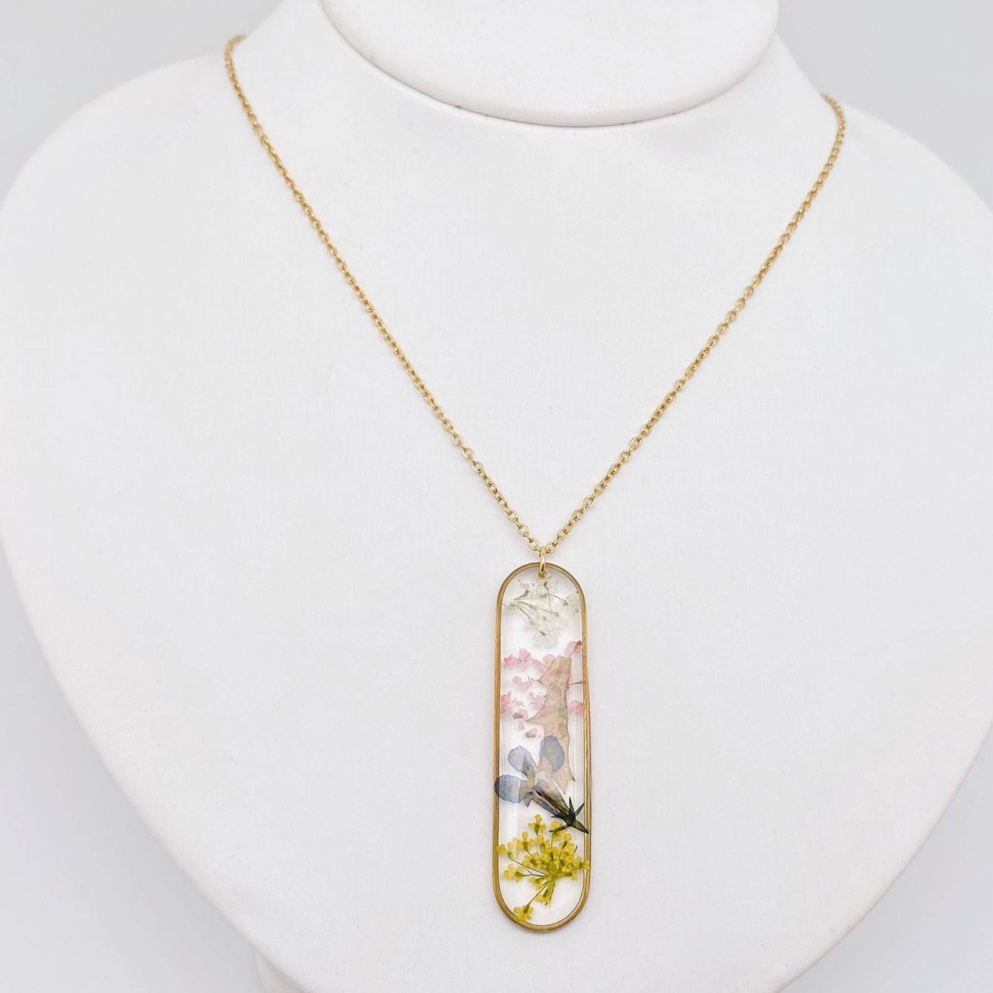 Dried Flowers Necklace