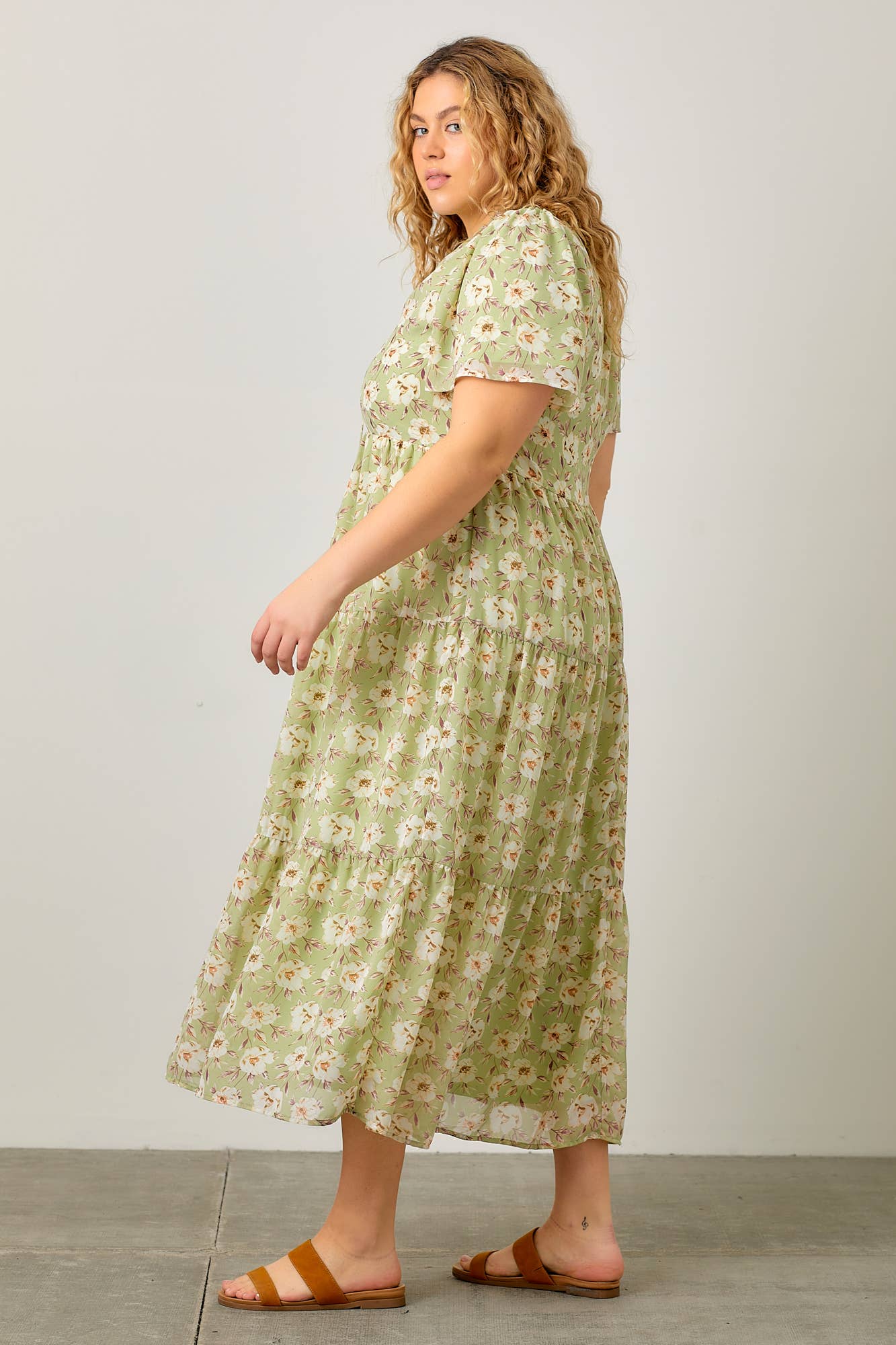 FLORAL PRINT TIERED MAXI DRESS - Baycreek & Co