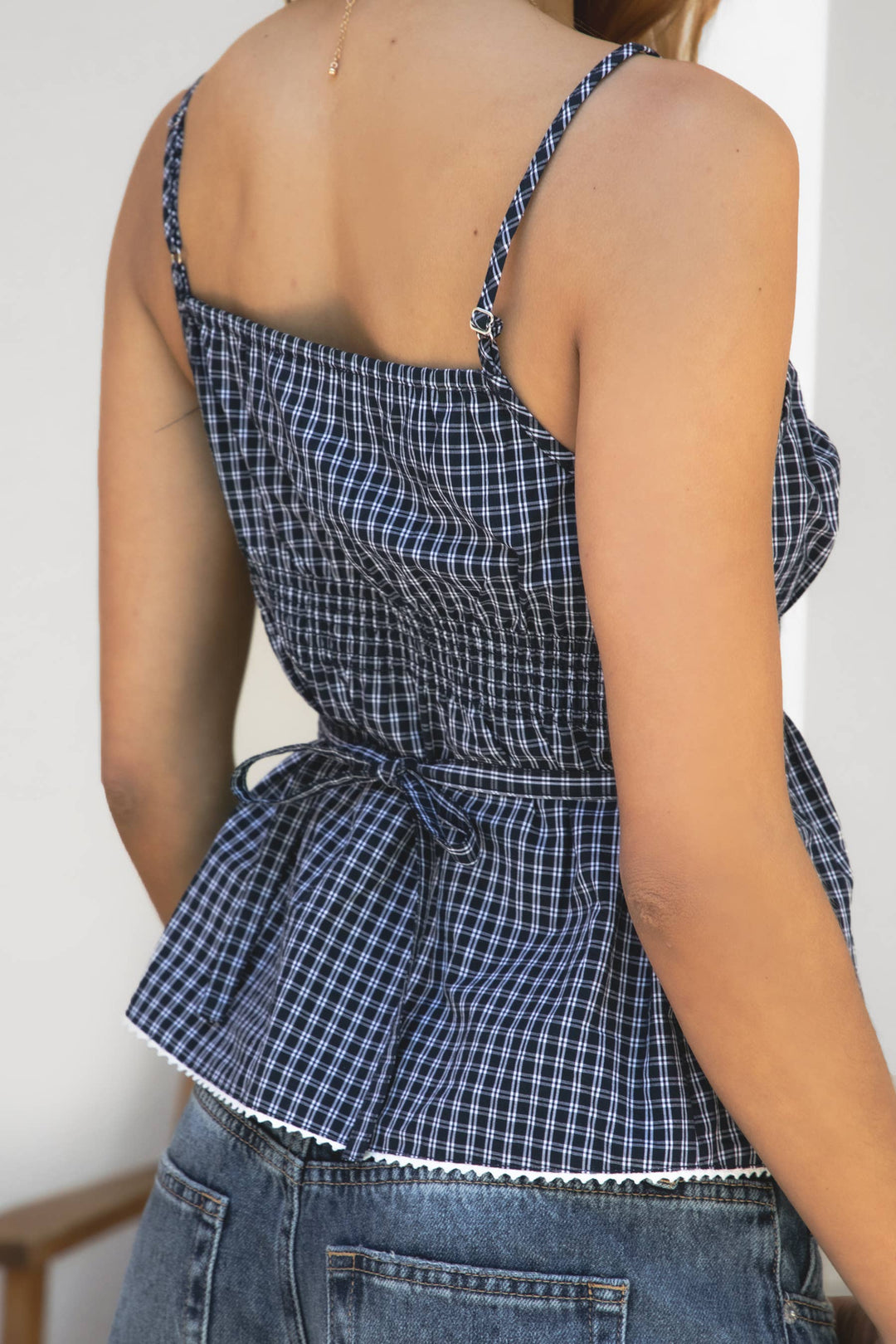 HADLEY Plaid Check Poplin V Neck Tank Top - Baycreek & Co