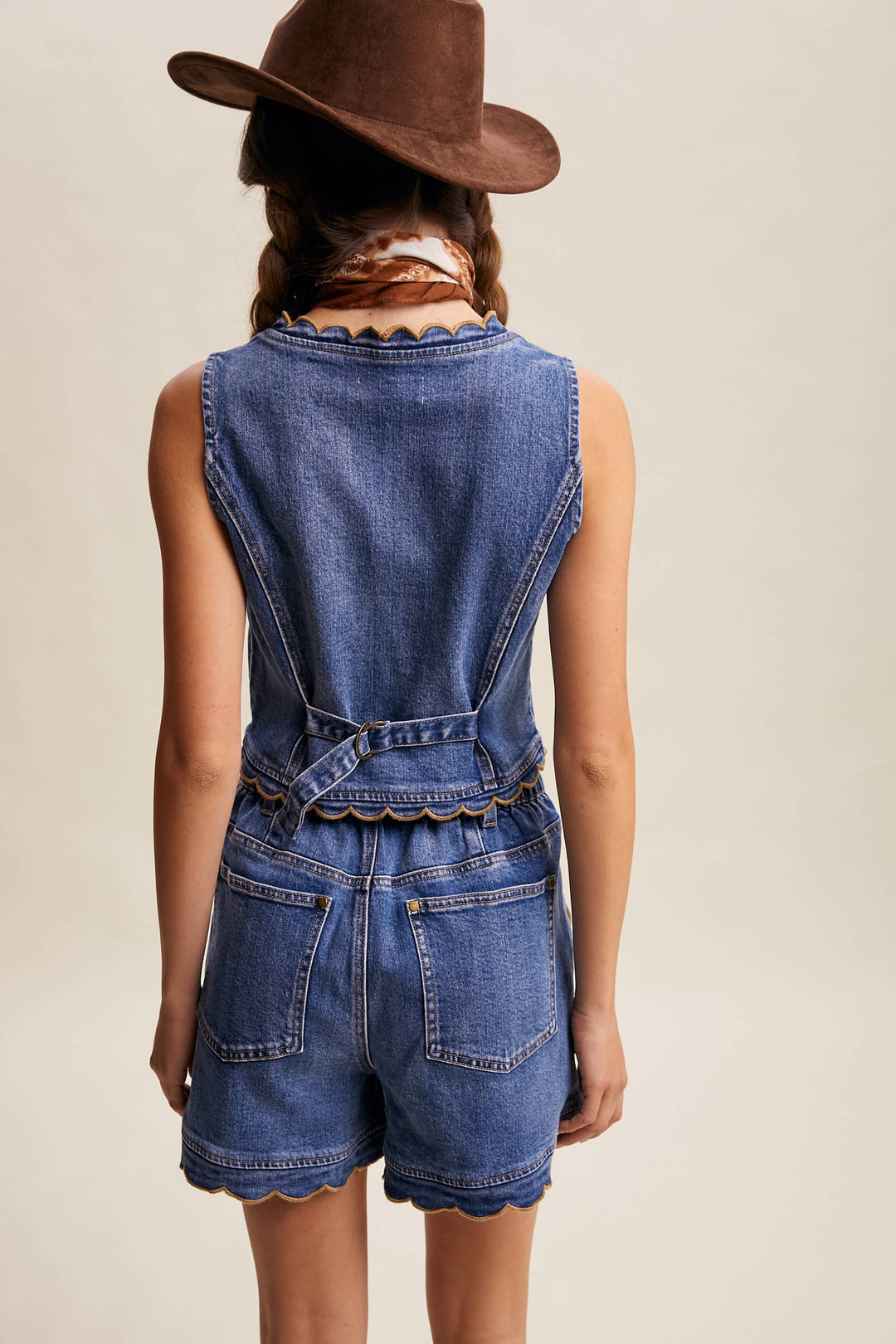 Scallop Button-Side Stretch Denim Shorts LP0277 - Baycreek & Co