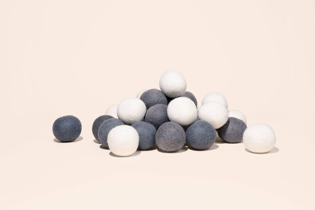 Set of 6 Organic Wool Dryer Balls | Faire Market Bestseller - Baycreek & Co