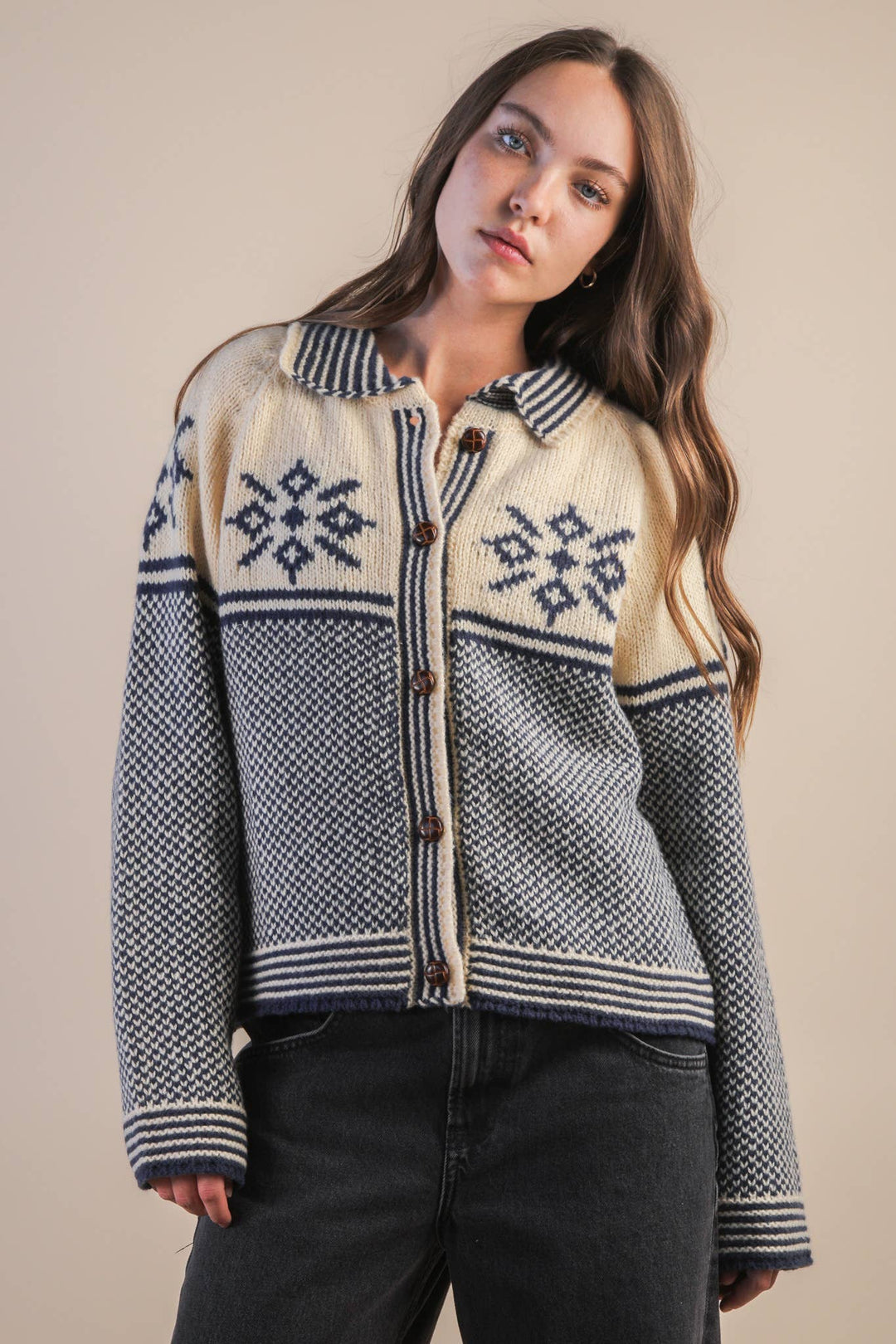 12W3511N-Graphic Collared Knit Sweater Cardigan: LATTE / S-M-L/2-2-2 - Baycreek & Co