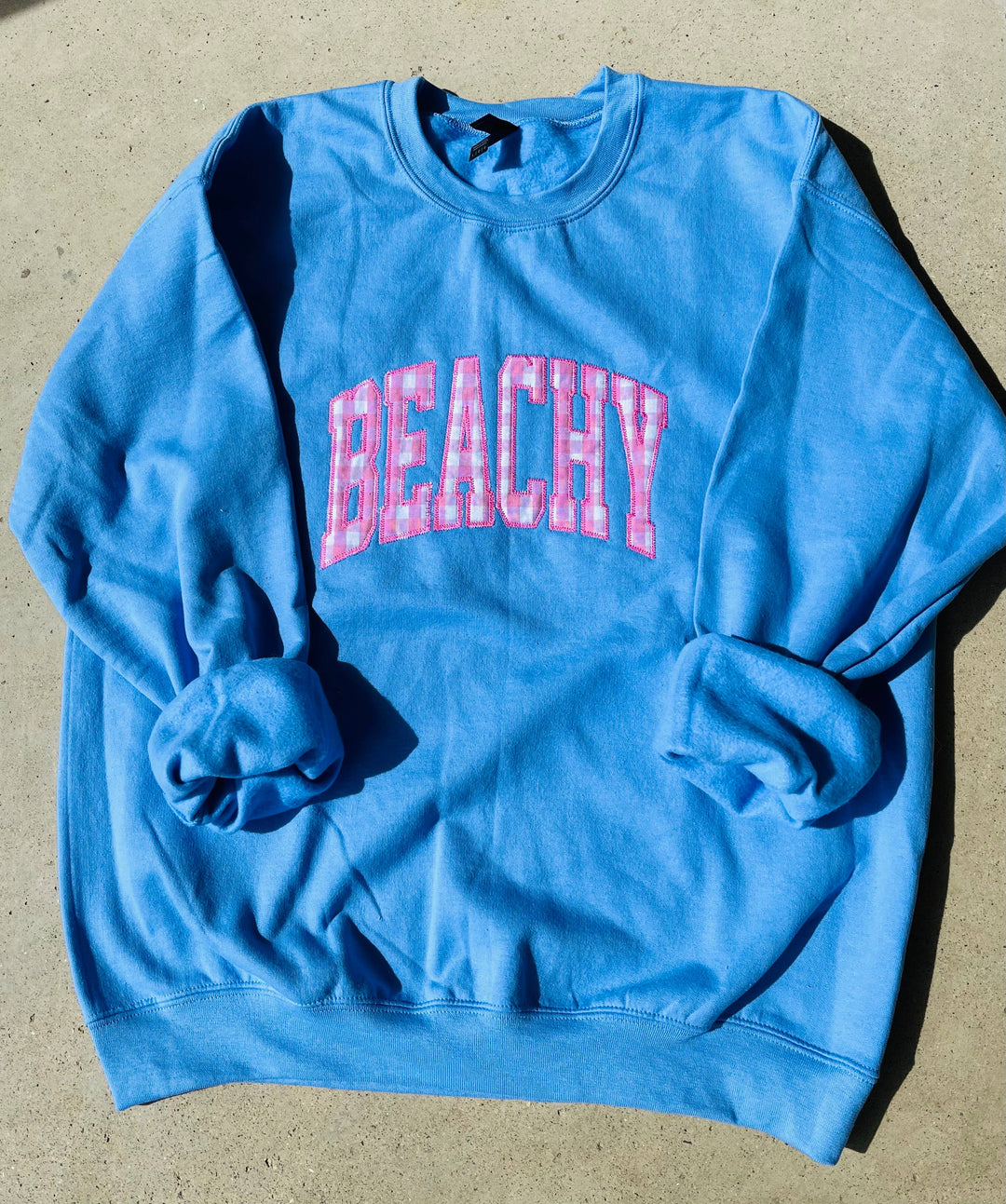 Beachy appliqué crewneck.  - Baycreek & Co