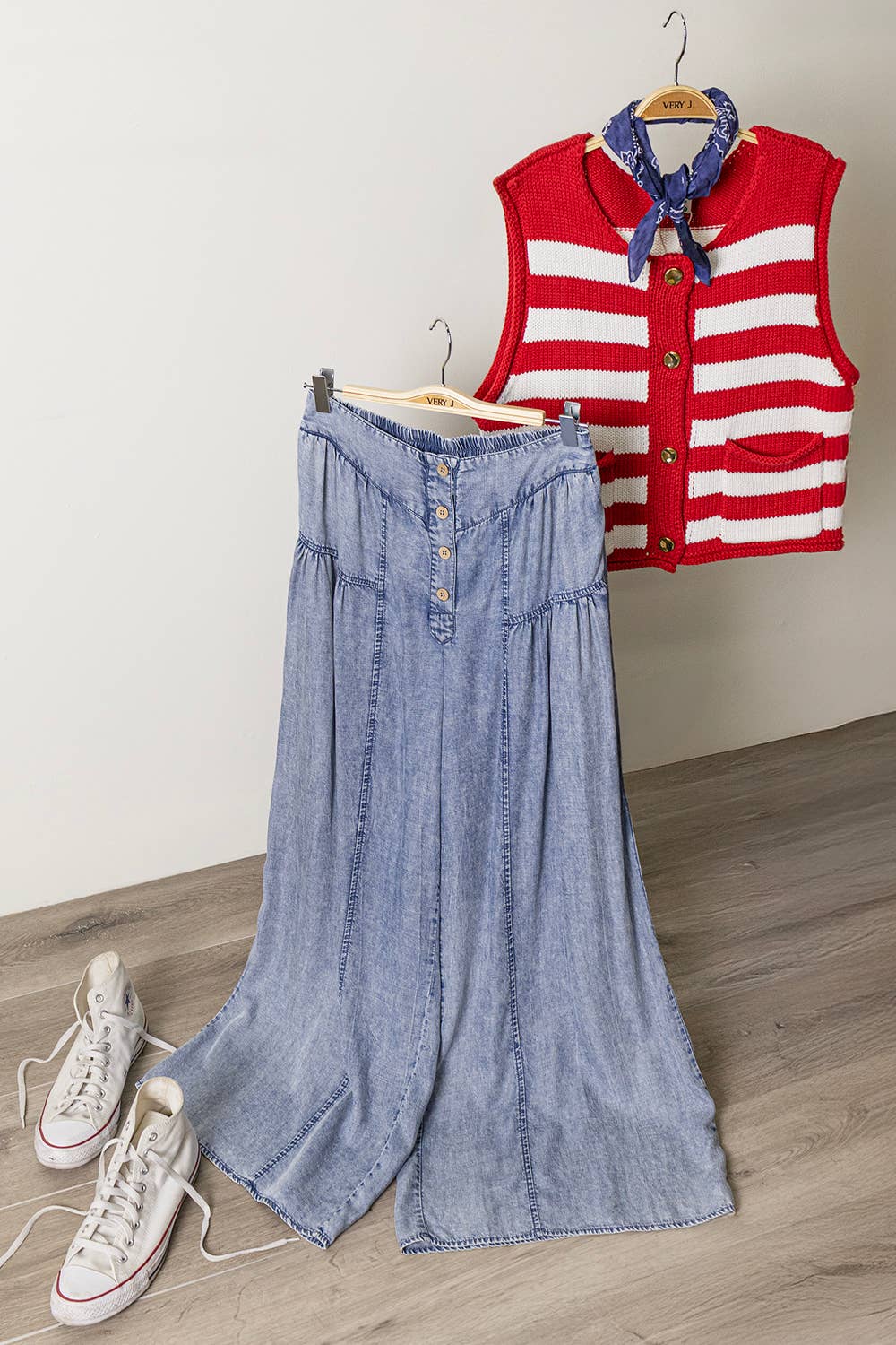 NP70935-Mineral Washed Chambray Wide Pants - Baycreek & Co