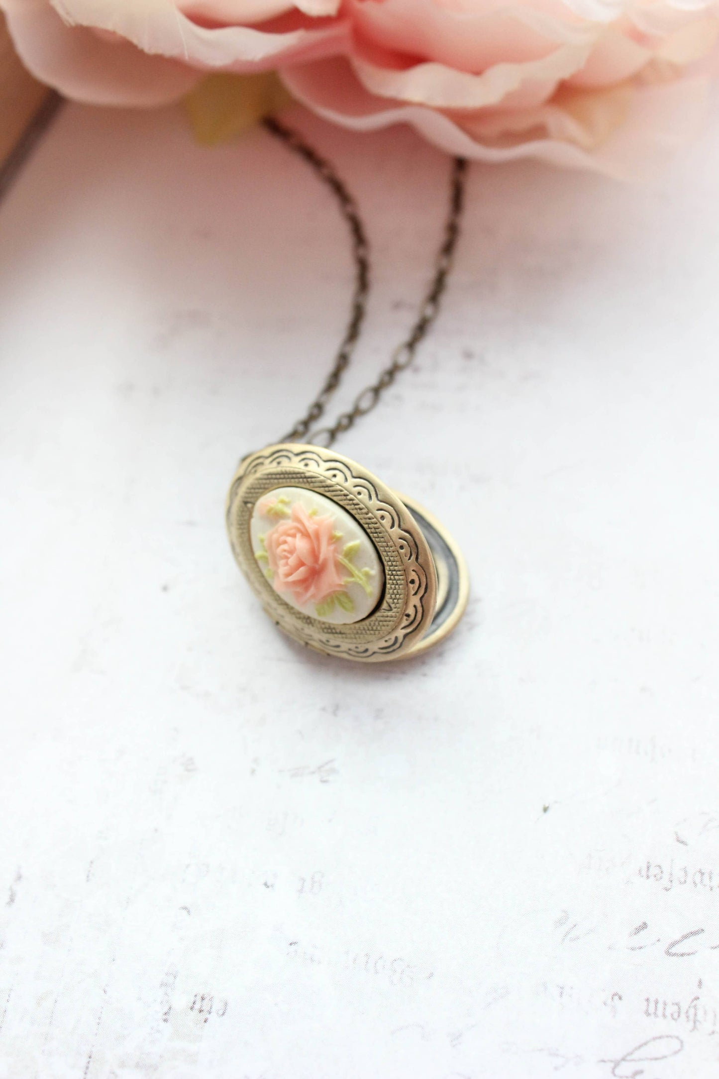 Red Rose Locket