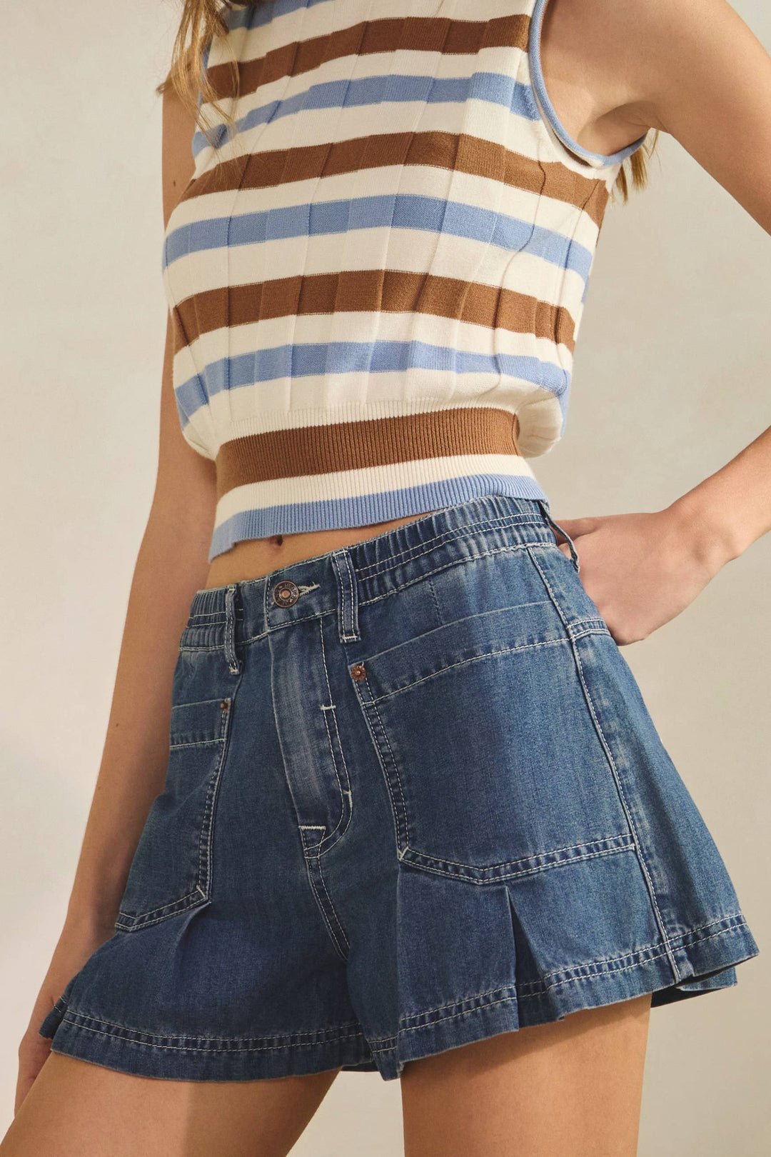 P3060 Abbie Pleated Denim Shorts - Baycreek & Co