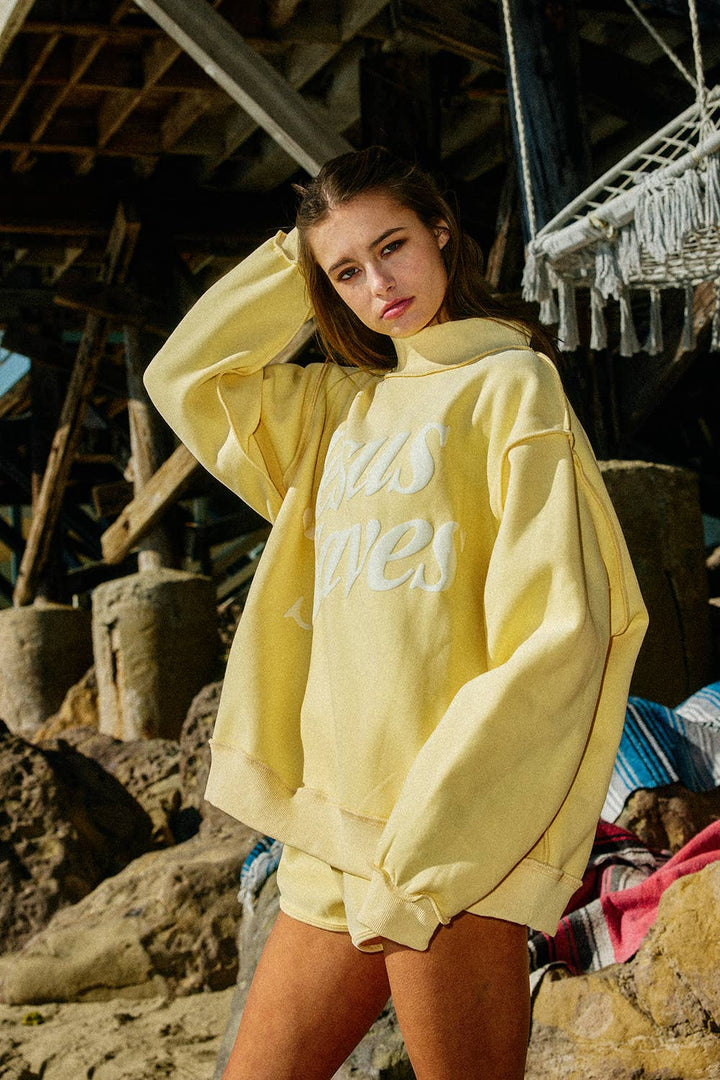IT2594P-JESUSSAVES | 'JESUSSAVES' Print Mock Neck Sweatshirt - Baycreek & Co