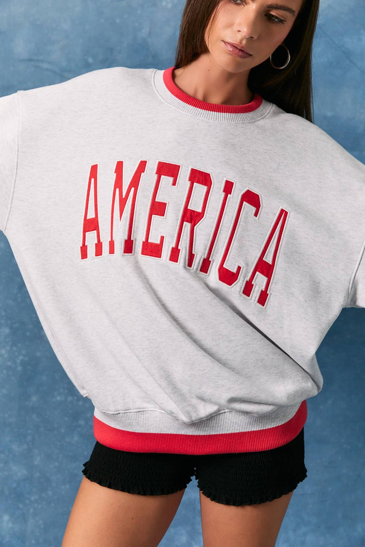 "AMERICA" LONG SLEEVE CREW NECK OVERSIZED SWEATSHIRT - Baycreek & Co