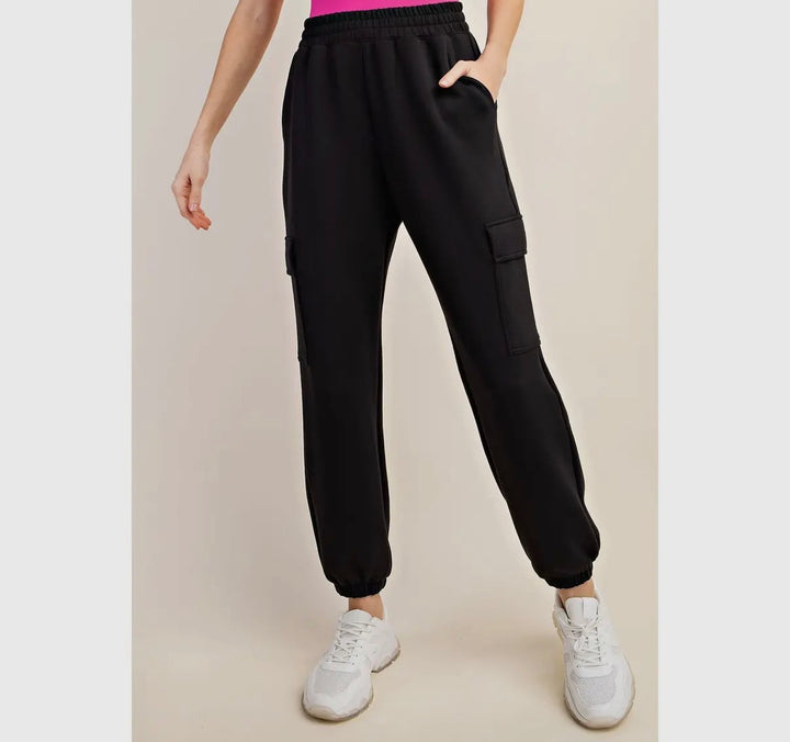 Ease Scuba Cargo Pant – Black