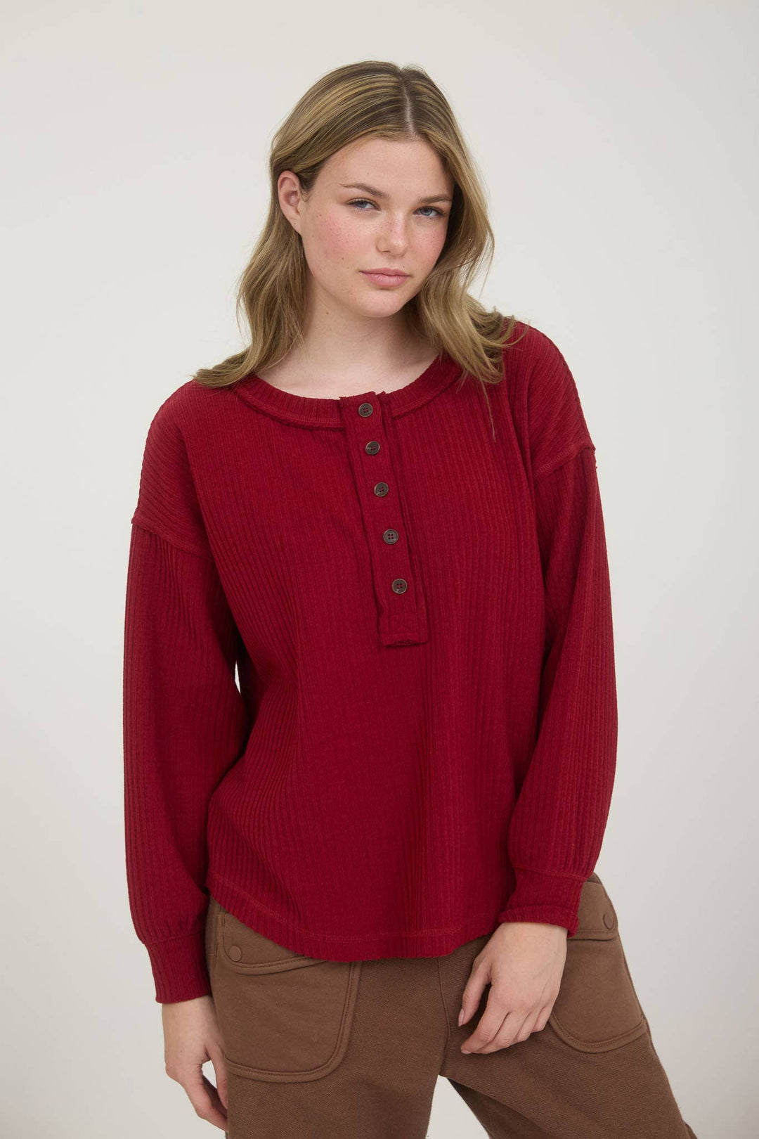 RIBBED HENLEY LONG SLEEVE EXPOSED SEAM KNIT TOP - Baycreek & Co