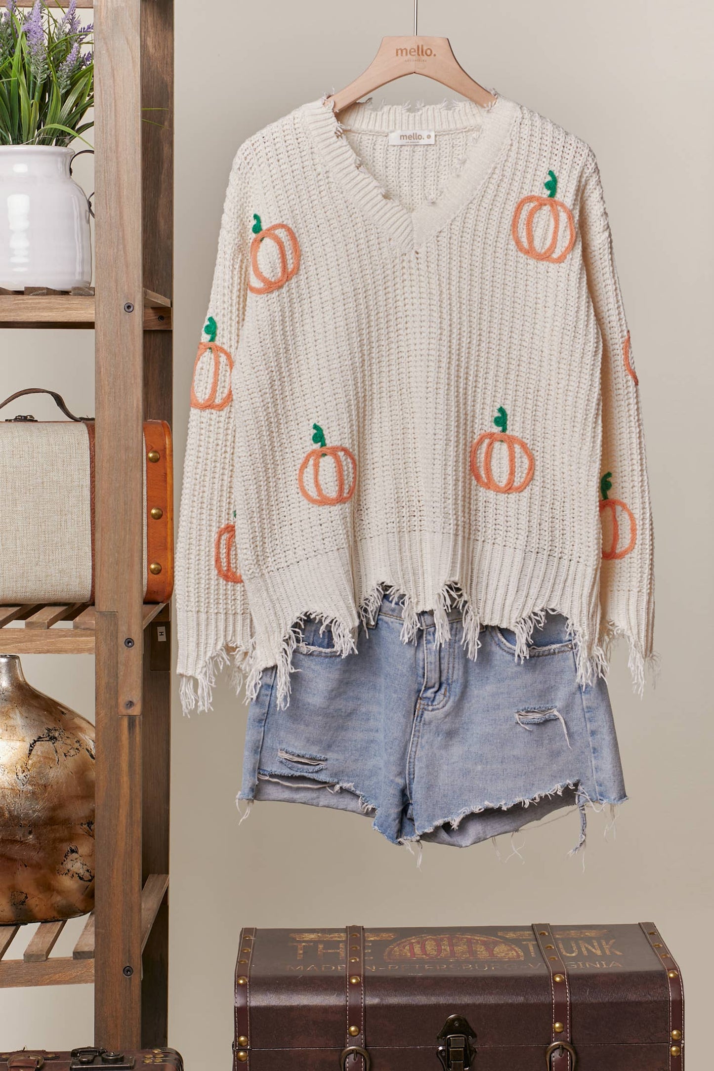 V Neck Distressed Hem Sweater with Pumpkin Patch