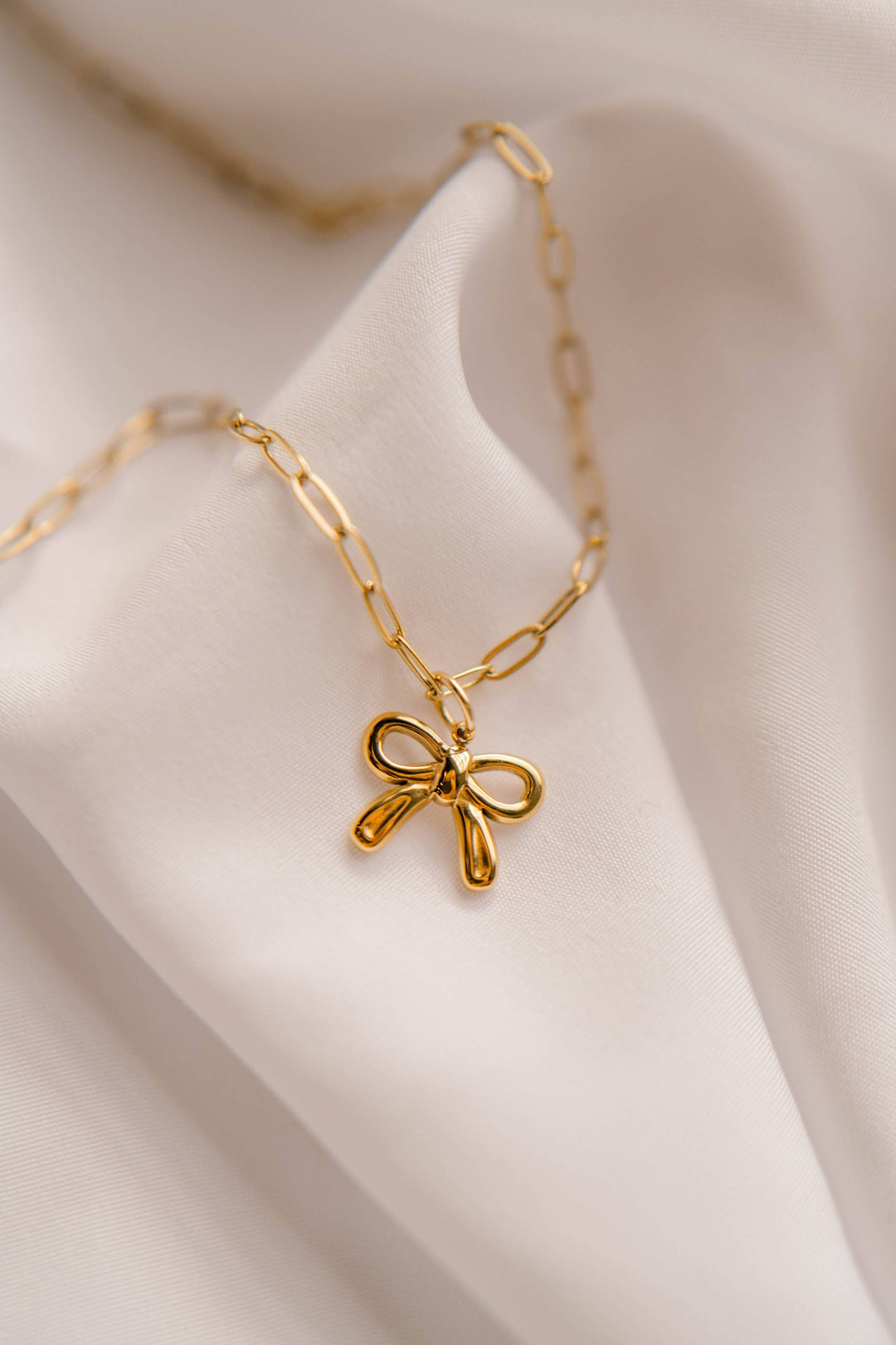 Bow Charm Necklace