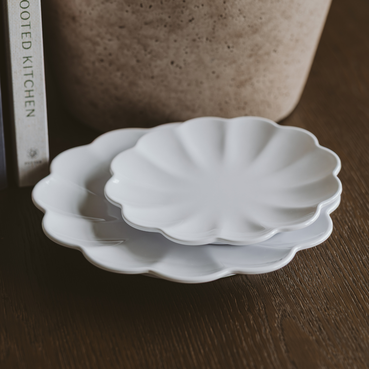 White Scalloped Serving Tray Set of 2 - Home Decor - Baycreek & Co
