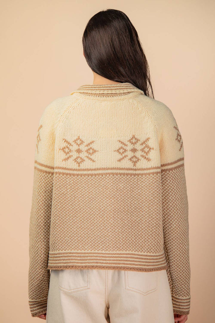 12W3511N-Graphic Collared Knit Sweater Cardigan: LATTE / S-M-L/2-2-2 - Baycreek & Co