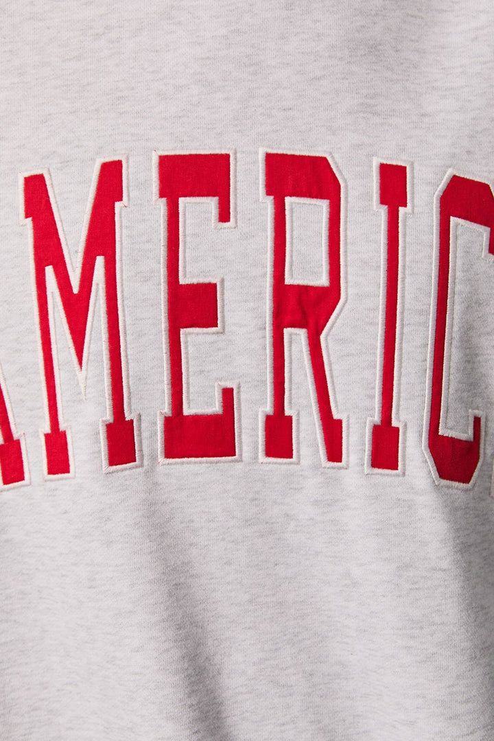 "AMERICA" LONG SLEEVE CREW NECK OVERSIZED SWEATSHIRT - Baycreek & Co